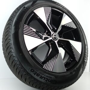Koła zimowe do Nissan Qashqai J12 JUKE 18" 5x114,3 PIRELLI 215/55R18